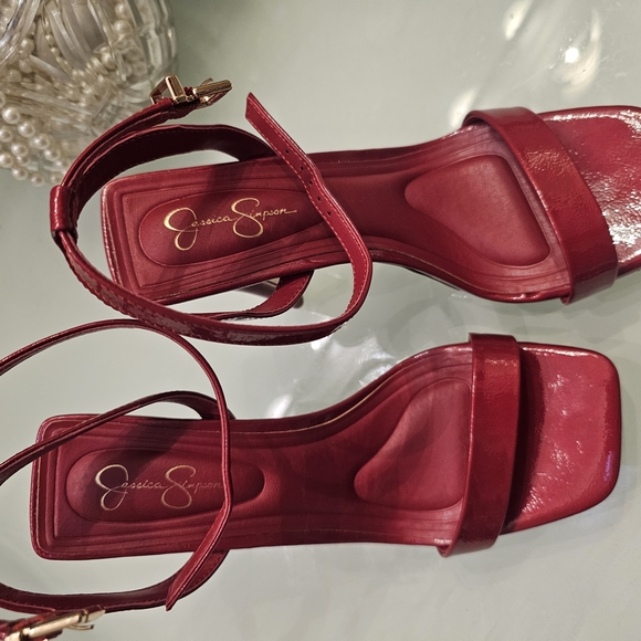 Jessica Simpson Red Heels Strappy Design - Picture 5 of 7